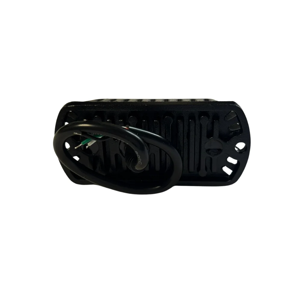 Explorer 3 LED Directional Warning Light – 10–30V, Surface Mount - Image 3
