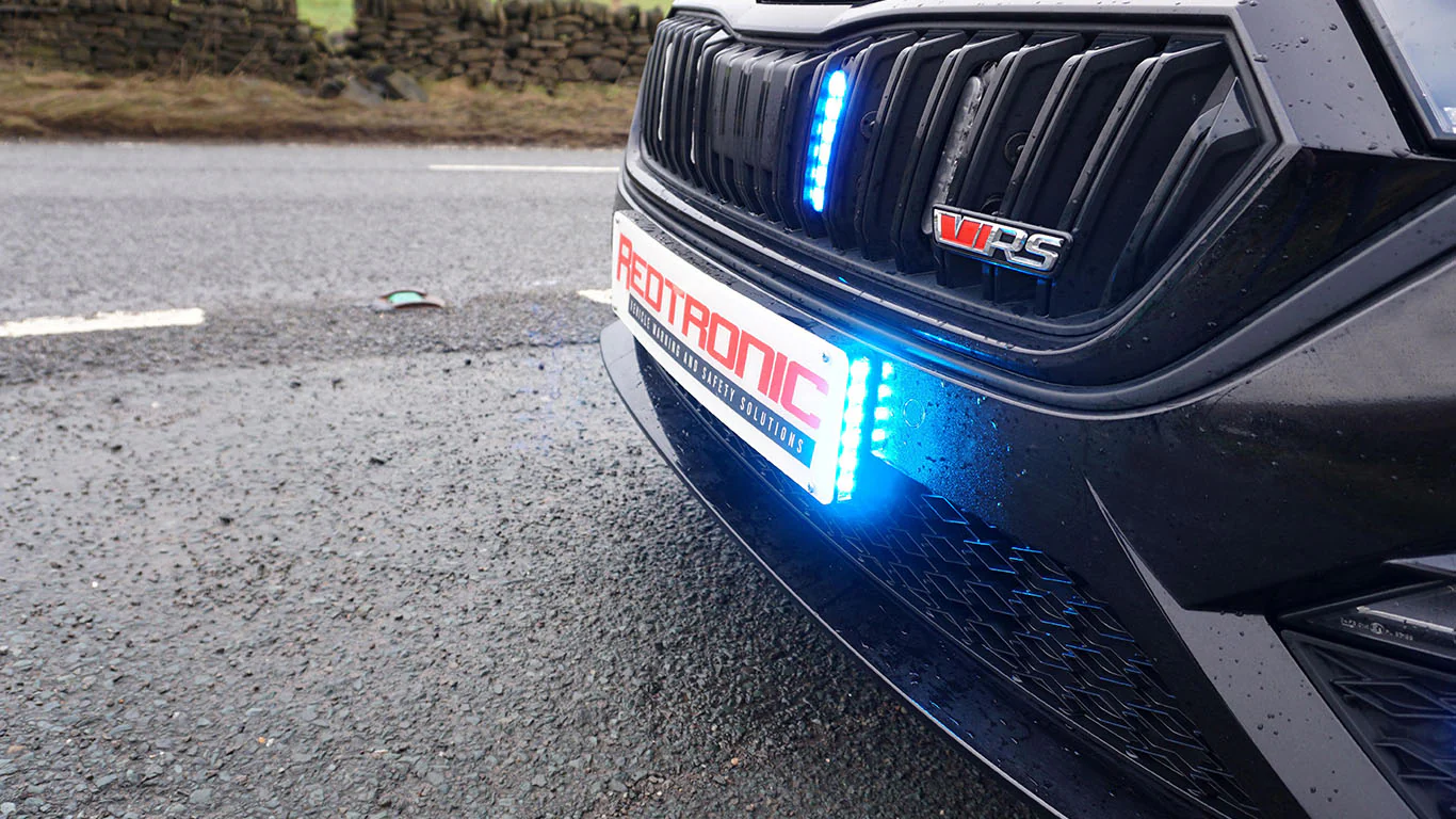 Redtronic Covert Infinity Stealth Plate Number Plate Strobe Light SP2 - Image 6