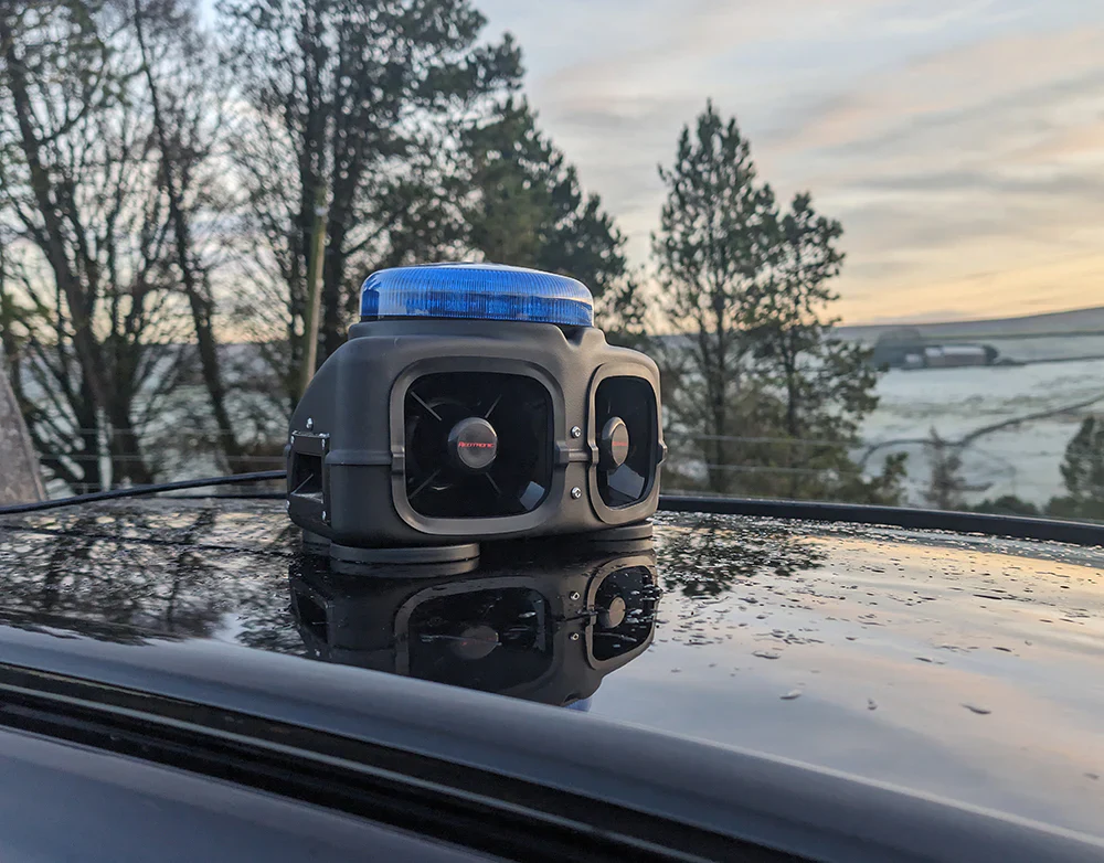 Redtronic TornadoX DUO LED Beacon with Integrated Siren - Image 12
