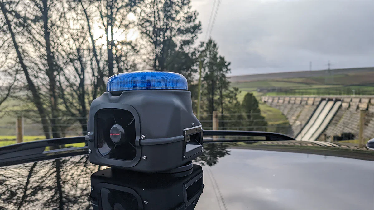 Redtronic TornadoXS LED Beacon with Integrated Siren - Image 5