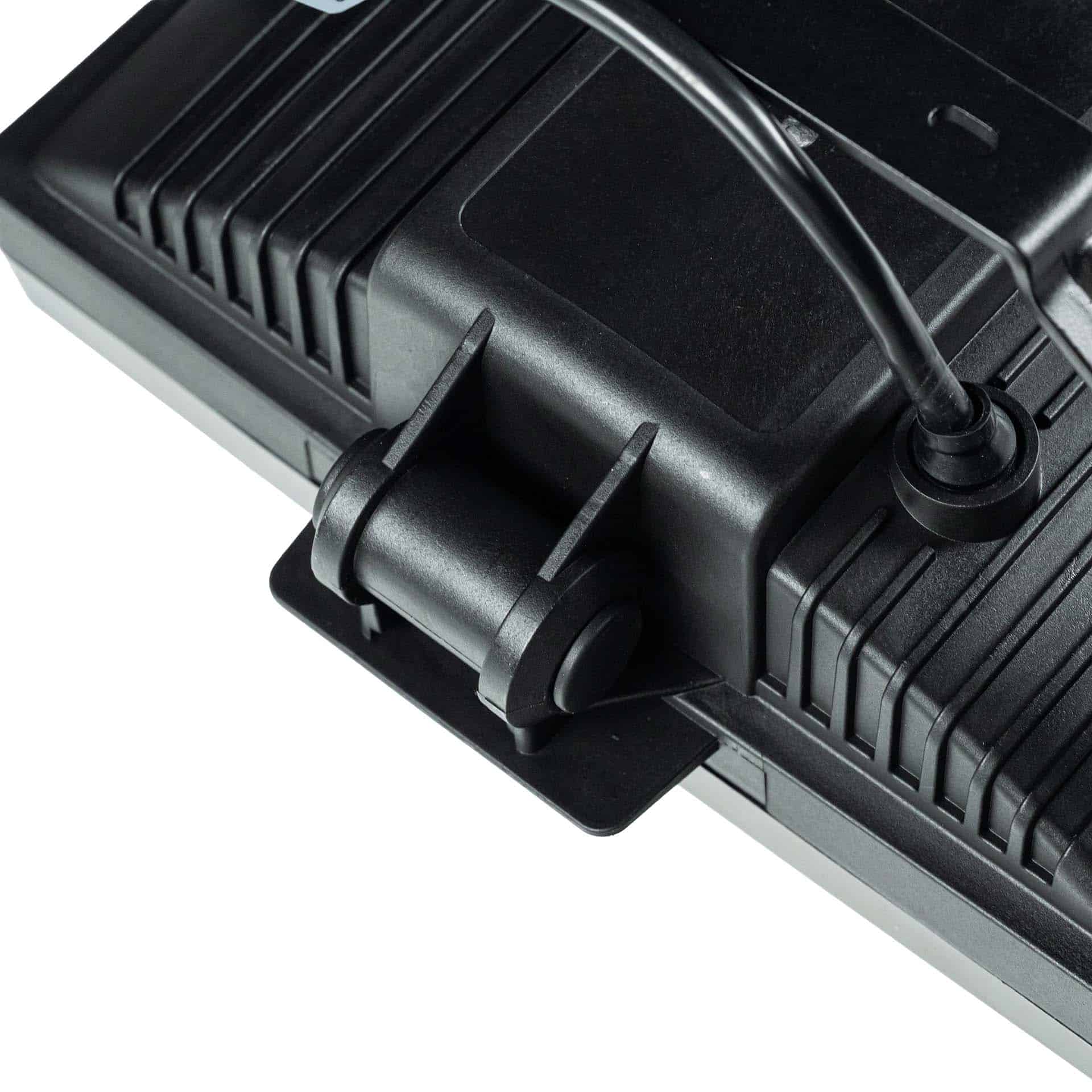 TRALERT® Atlas+ 220 LED Driving Light – 12–24V with Dual Colour Position & R65 Warning Light - Image 6