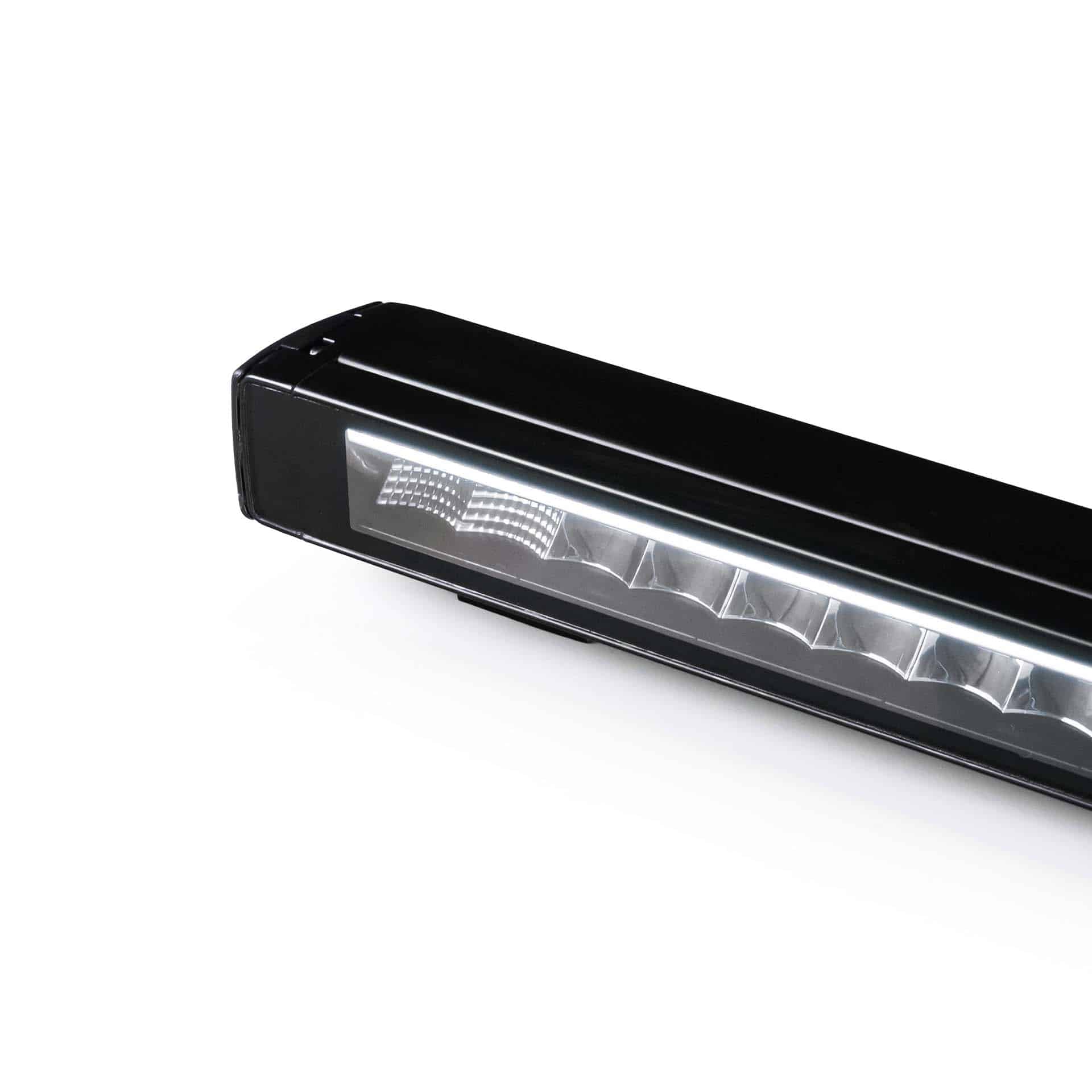 TRALERT® Stratos LED Lightbar 810mm – R65 Approved Warning Light with White & Amber DRL - Image 5