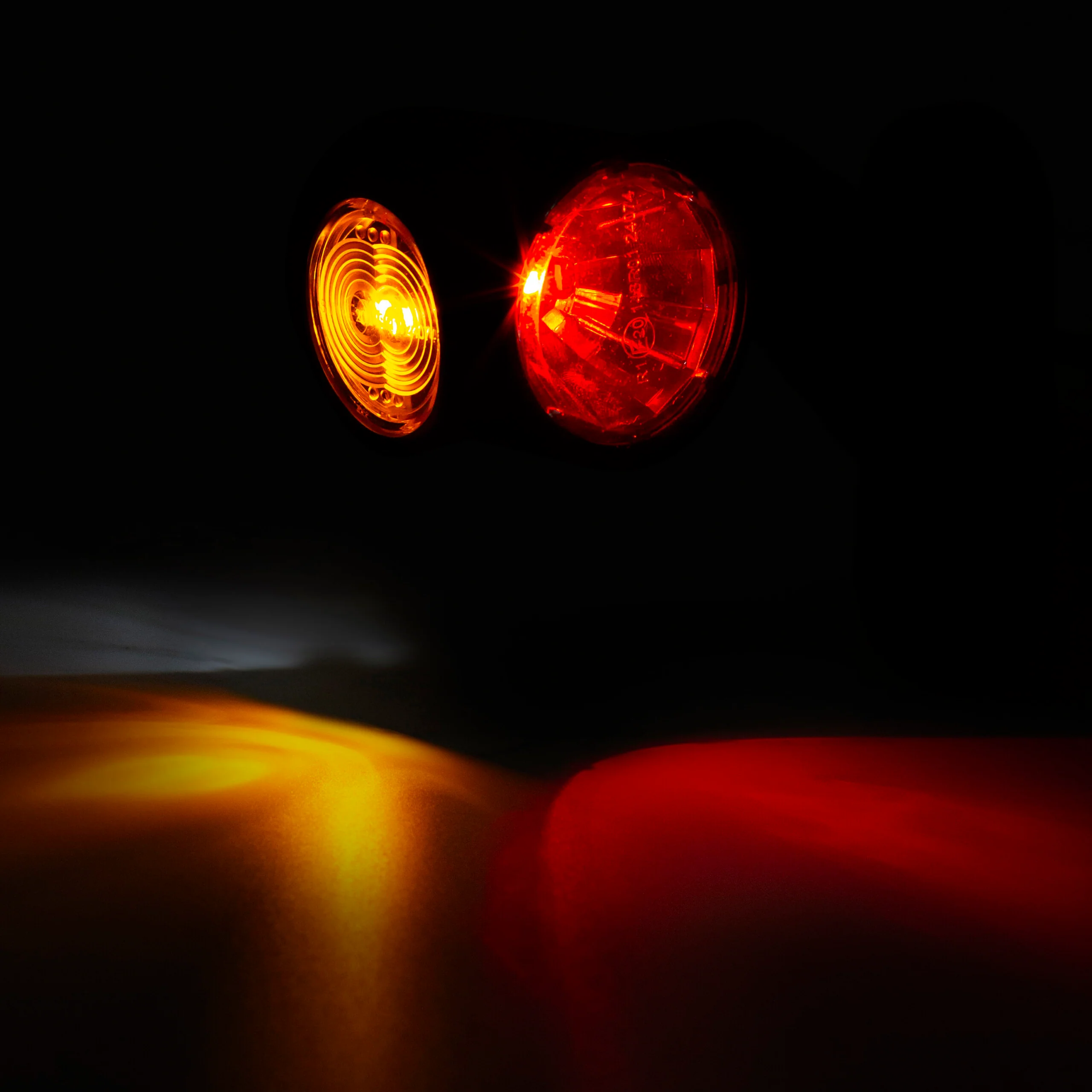 Truck LED Flexible Rubber Stalk Mount Angled LED Marker Lamp - Image 3
