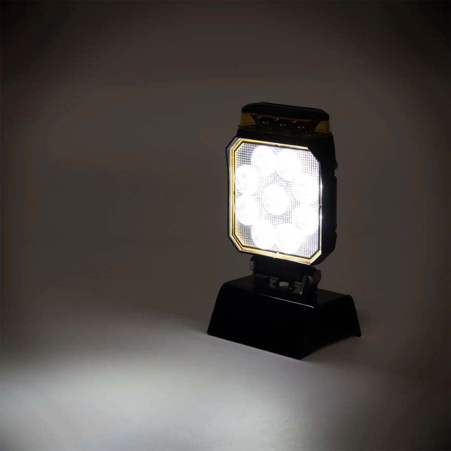 Truck LED L2500 Reversing Lamp with Strobe Function R23 R65 - Image 5